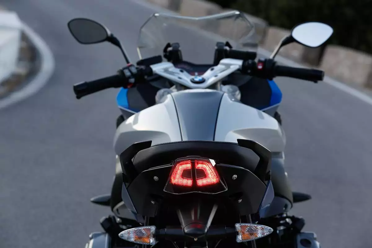 BMW R1200RS feux arrières