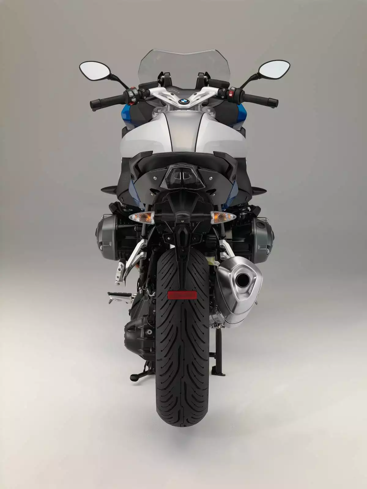 BMW R1200RS vue de derrière