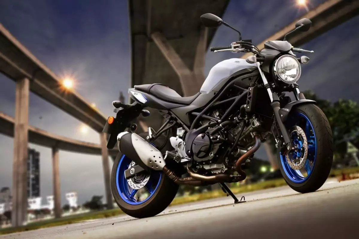 Suzuki 2016 : re-bonjour SV650, au revoir Gladius