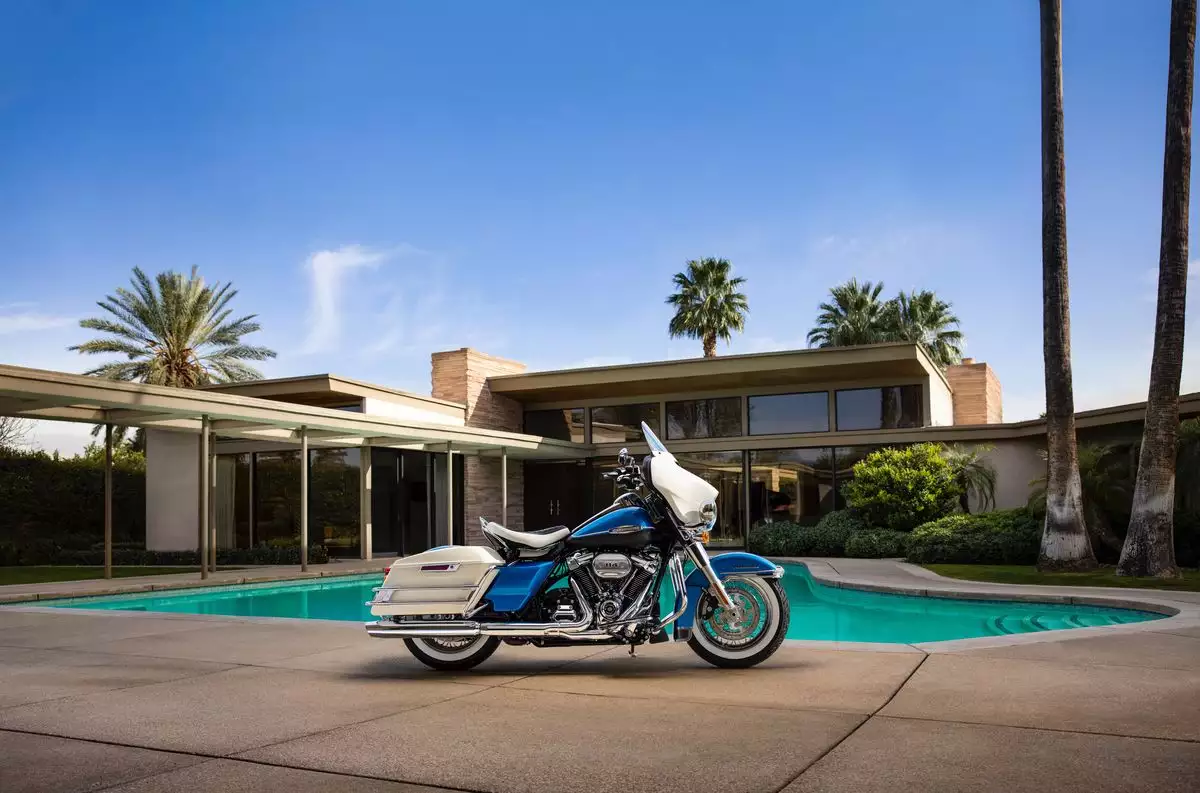 Harley Davidson Electra Glide Icons Collection