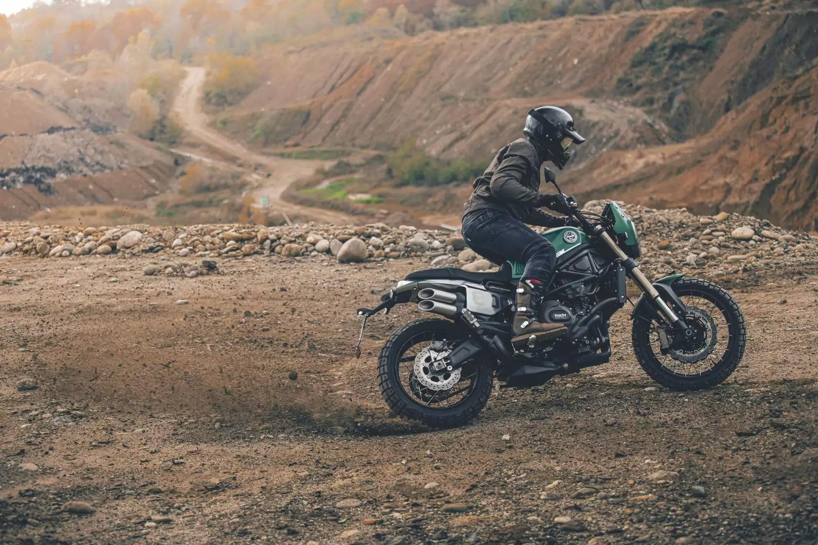 Benelli Leoncino 800T 2024 en tout terrain Benelli Leoncino 800T 2024 en tout terrain