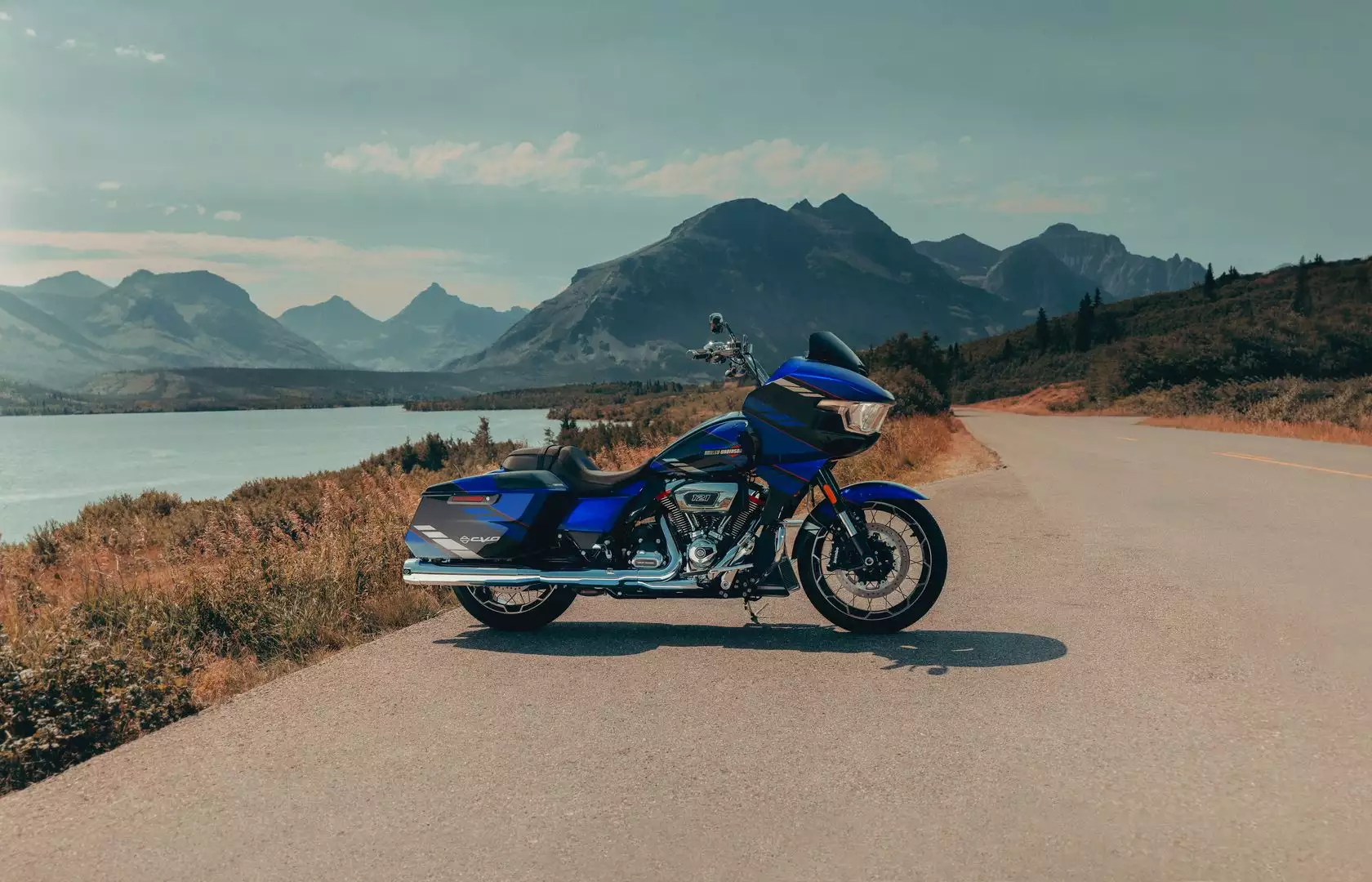 Harley-Davidson CVO Road Glide 2025 vue de profil