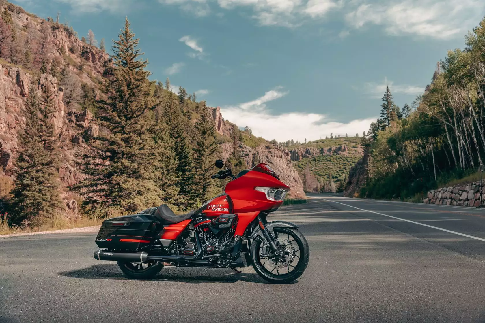 Harley Davidson CVO Road Glide ST 2026
