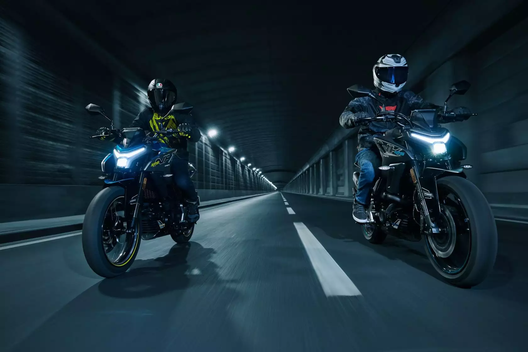 CFMoto 125NK 2026 en action