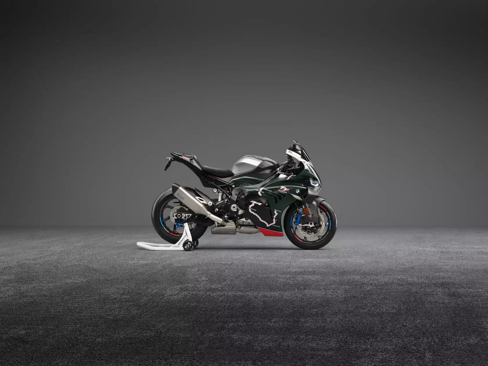 BMW M 1000 RR Limited Edition TT vue de profil BMW M 1000 RR Limited Edition TT vue de profil